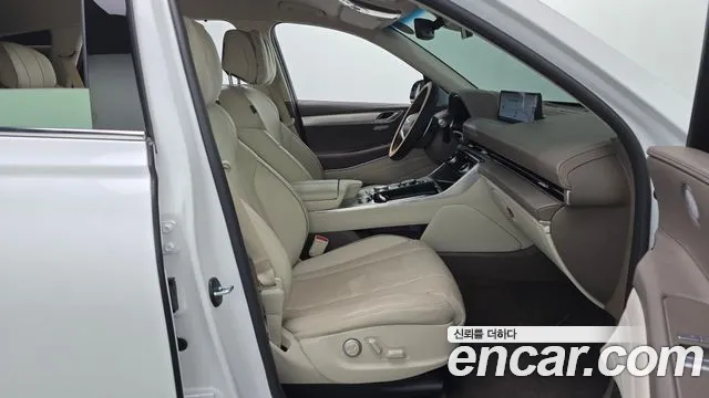 Genesis GV80 — Фото автомобиля 16