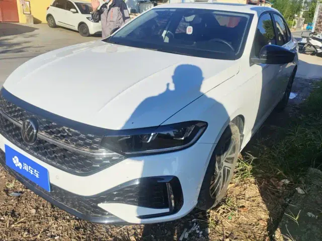 Фотография автомобиля — Volkswagen Lavida