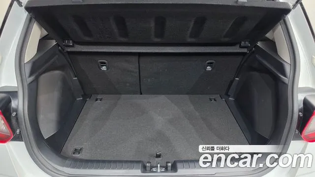 Hyundai Venue Venue 1.6 Premium — Фото автомобиля 20