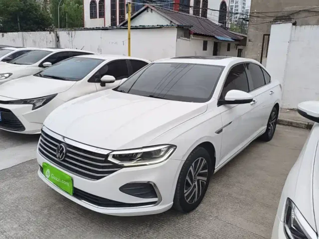 Фотография автомобиля — Volkswagen Lavida