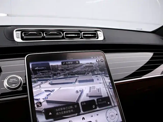Mercedes-Benz S-Class — Фото автомобиля 8