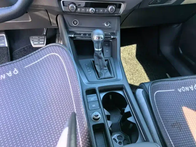 Audi Q3 — Фото автомобиля 13