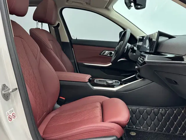 BMW 3 Series — Фото автомобиля 9