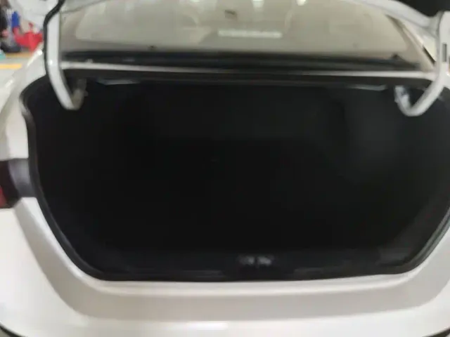 Nissan Sylphy — Фото автомобиля 18