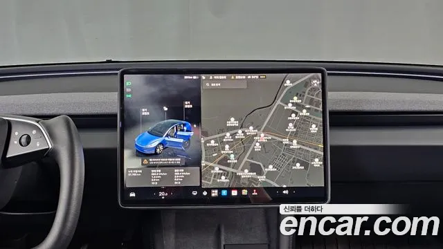 Tesla Model 3 — Фото автомобиля 14