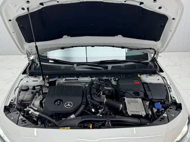 Mercedes-Benz A-Class — Фото автомобиля 22
