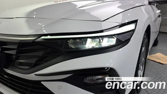 Hyundai Avante — Фото автомобиля 7