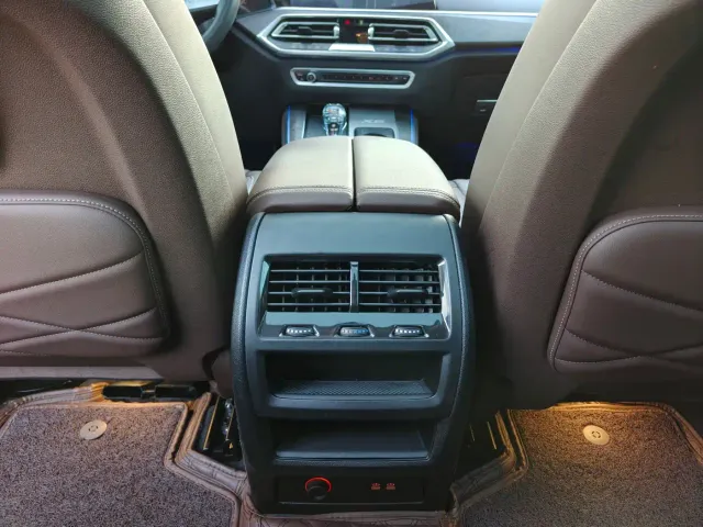 BMW X5 — Фото автомобиля 16