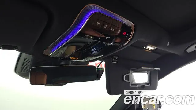 Mercedes-Benz S-Class — Фото автомобиля 17