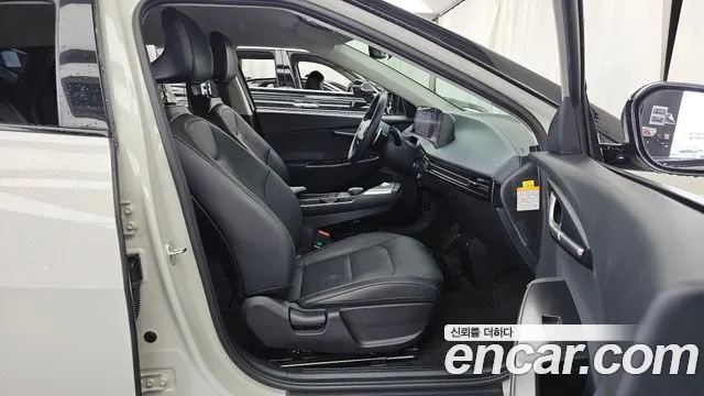 Kia EV6 — Фото автомобиля 11