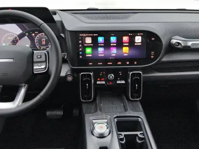 Haval Big Dog — Фото автомобиля 12