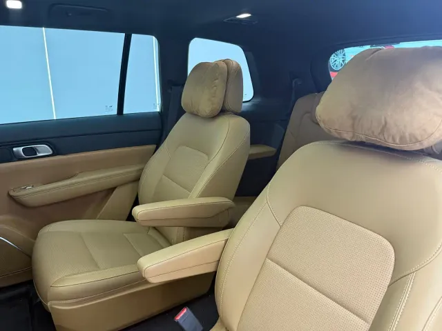Li Auto ONE — Фото автомобиля 14