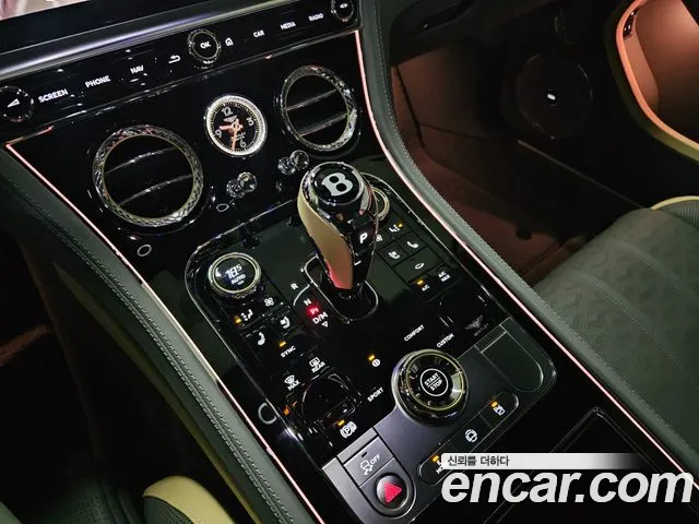 Bentley Continental — Фото автомобиля 17