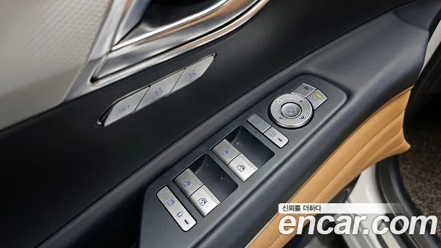 Genesis GV80 2.5T Бензин AWD — Фото автомобиля 28