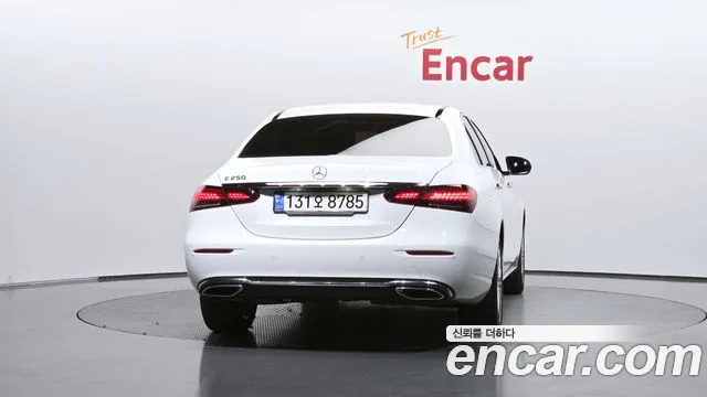 Mercedes-Benz E-Class W213 — Фото автомобиля 4