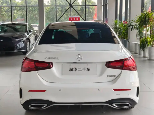 Mercedes-Benz A-Class — Фото автомобиля 4