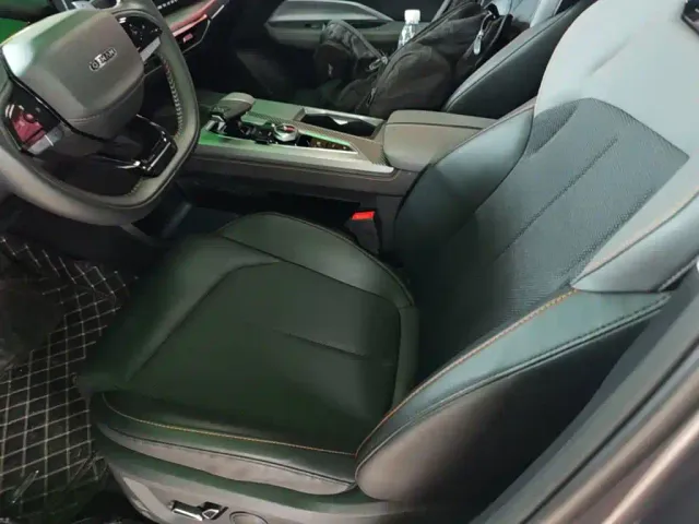 Changan Z6 — Фото автомобиля 14