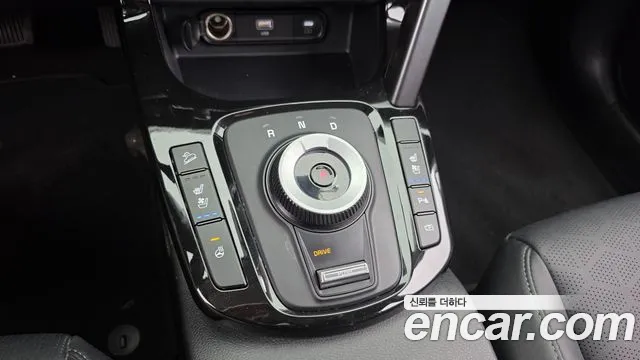 Kia Seltos New — Фото автомобиля 9