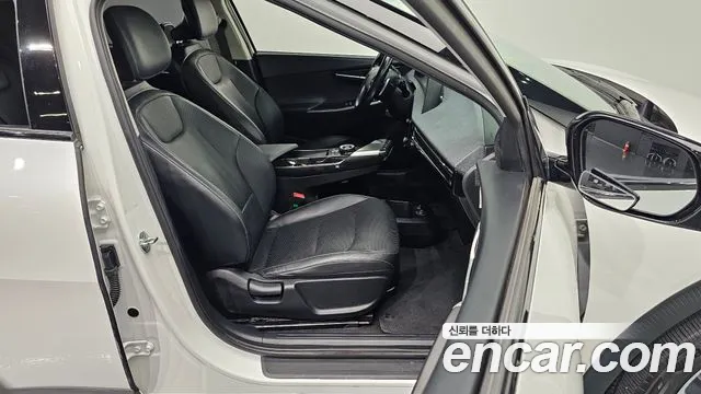 Kia EV6 — Фото автомобиля 15