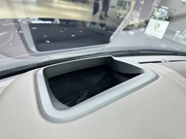 Land Rover Range Rover — Фото автомобиля 6