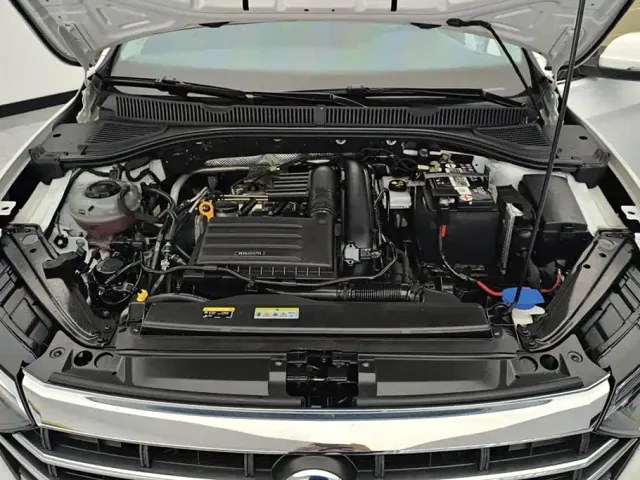 Volkswagen Sagitar — Фото автомобиля 10