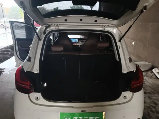 Wuling Bingo — Фото автомобиля 18