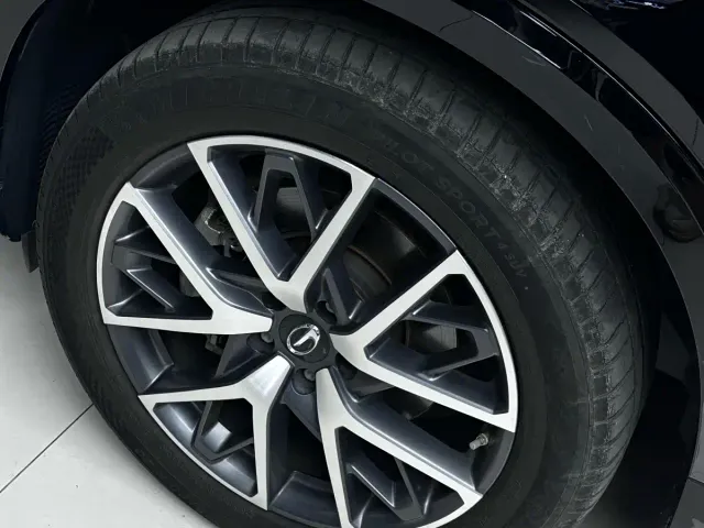 GAC Trumpchi GS8 — Фото автомобиля 10