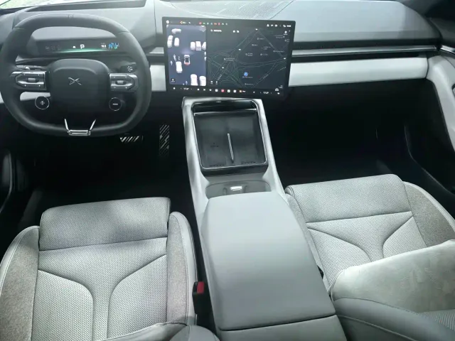 Xpeng P7 — Фото автомобиля 6