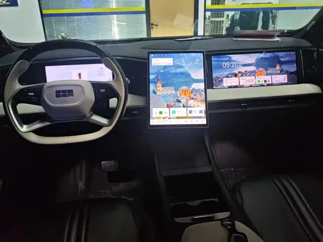 Geely Galaxy L7 — Фото автомобиля 12