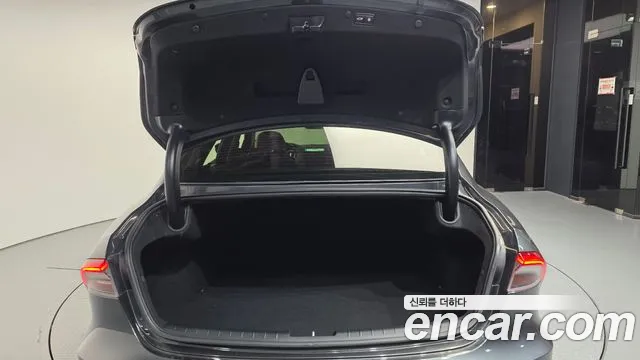 Hyundai Grandeur Новый Grandeur IG — Фото автомобиля 20