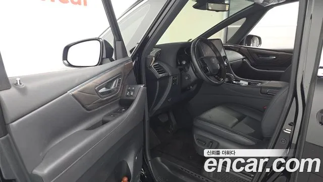 Toyota Alphard — Фото автомобиля 10