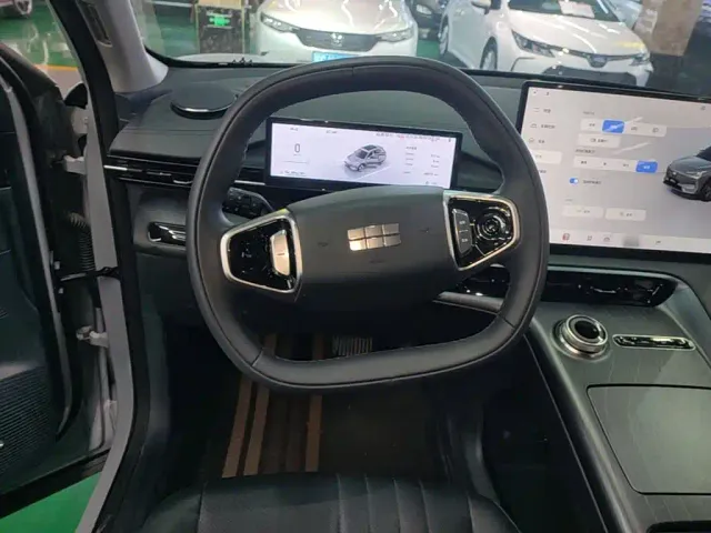 Geely Galaxy E5 — Фото автомобиля 10