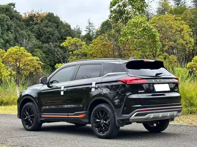Geely Boyue — Фото автомобиля 6