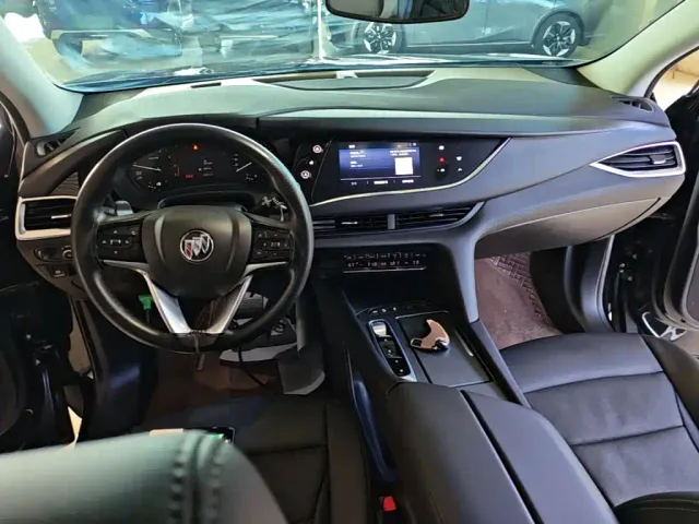 Buick Enclave — Фото автомобиля 9