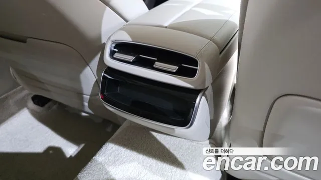 Genesis G80 RG3 — Фото автомобиля 30