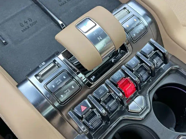 BYD FangChengBao Leopard 8 — Фото автомобиля 19