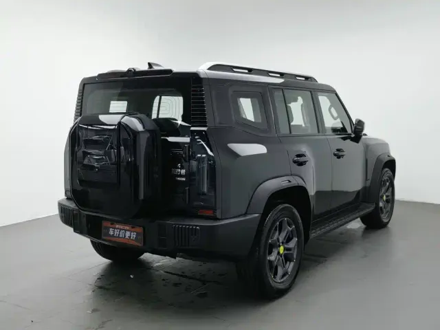 Jetour T2 — Фото автомобиля 2