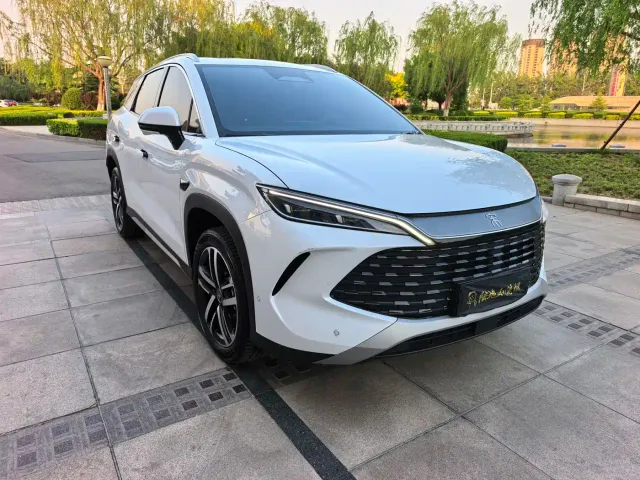 BYD Song L DM-i — Фото автомобиля 2