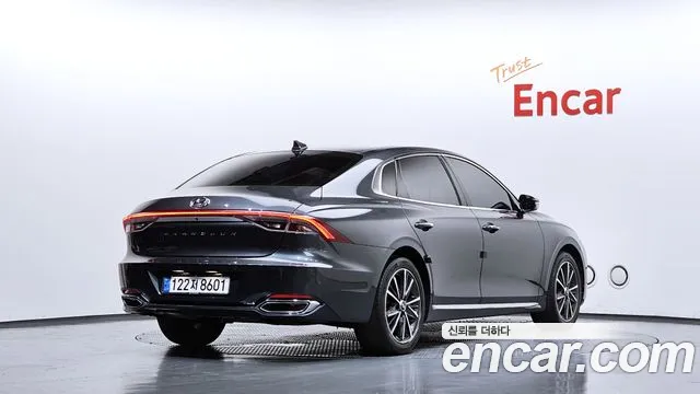 Hyundai Grandeur — Фото автомобиля 2