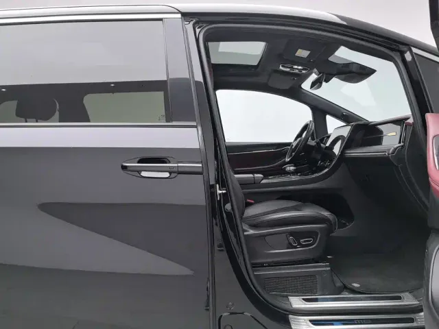GAC Trumpchi M8 — Фото автомобиля 23