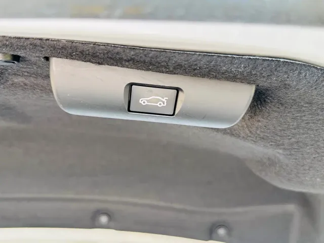 Toyota Avalon — Фото автомобиля 15