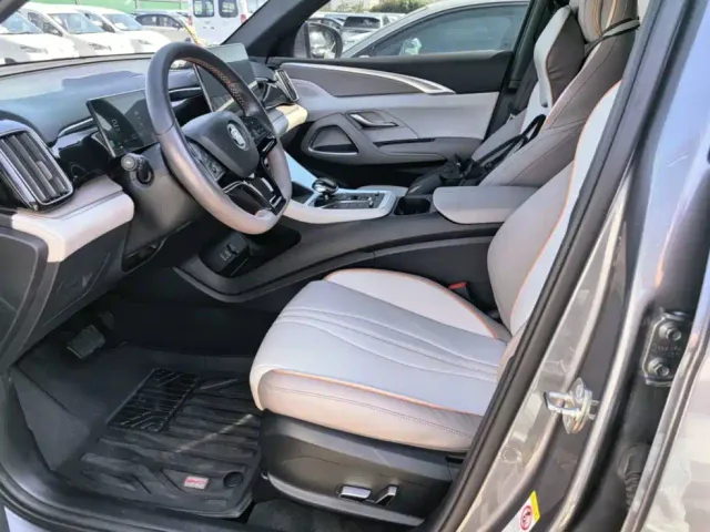 BYD Song Pro — Фото автомобиля 14