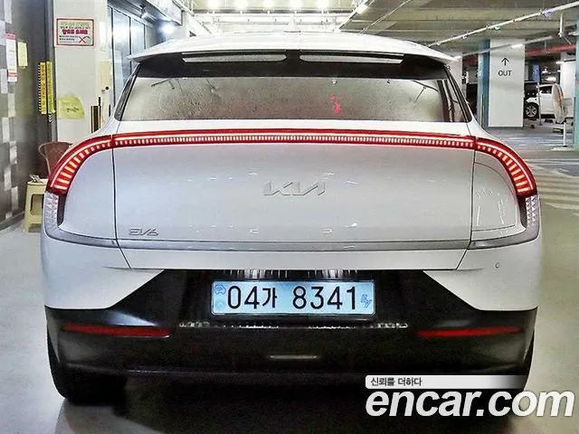 Kia EV6 — Фото автомобиля 5