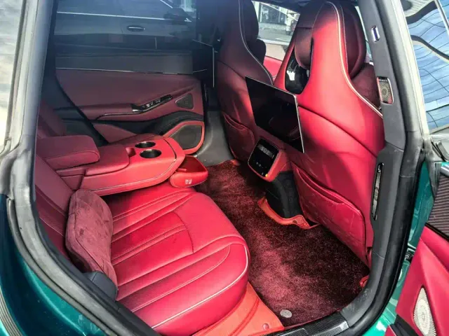 Denza Z9GT — Фото автомобиля 8
