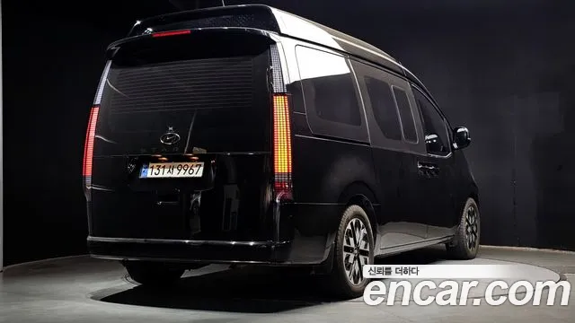 Hyundai Staria — Фото автомобиля 2