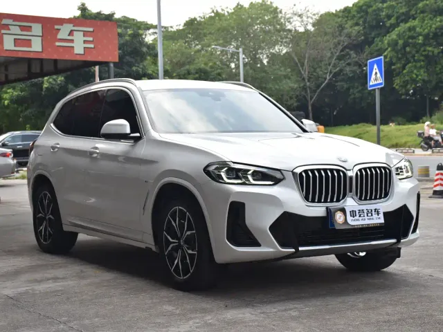 BMW X3 — Фото автомобиля 3