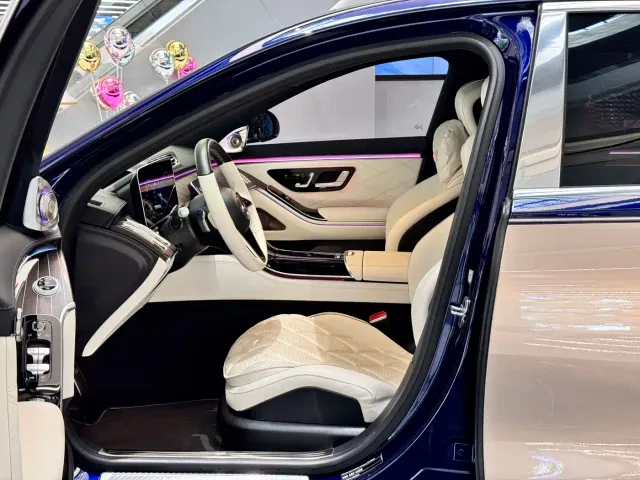 Mercedes-Benz Maybach S-Class — Фото автомобиля 14