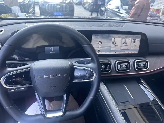 Chery Tiggo 9 — Фото автомобиля 8