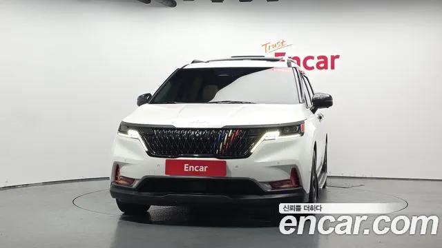 Kia Canival Carnival 4 поколение Дизель 9 мест Signature — Фото автомобиля 2