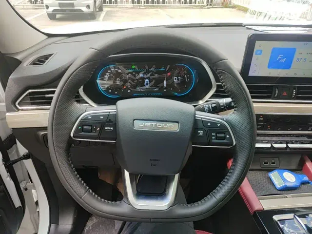 Jetour X70 — Фото автомобиля 6